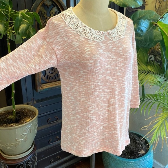Macy’s Peter Pan lace collar sweater - Picture 7 of 13